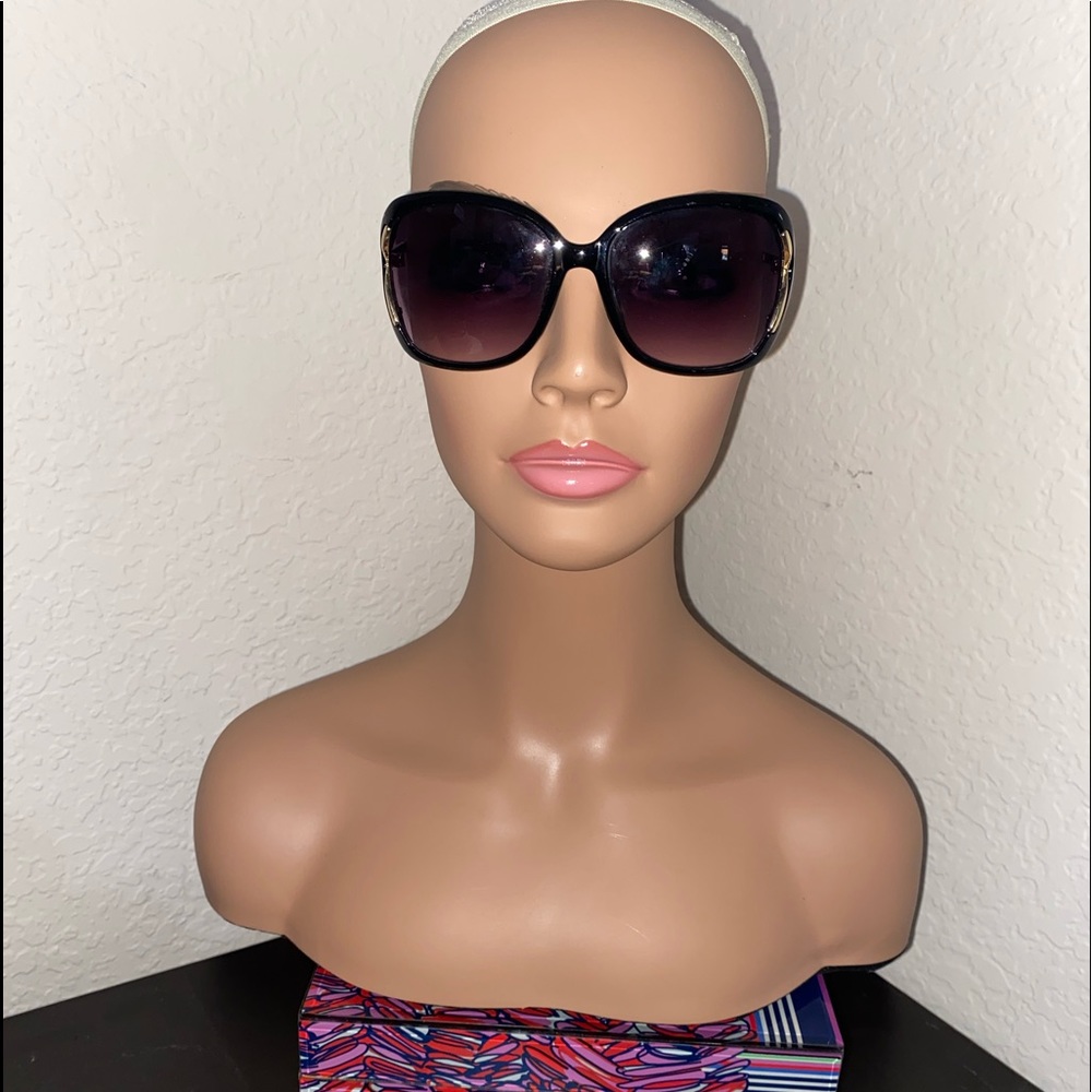 Woman Sunglasses 🕶